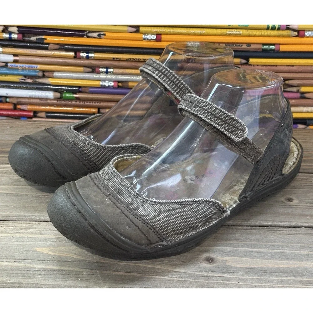 Keen Mary Jane Comfort Shoes Brown Women’s Size 7.5 / 38